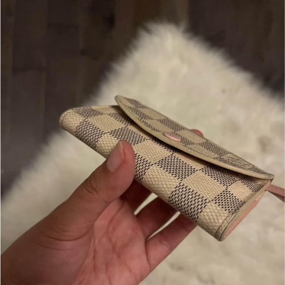Louis Vuitton Mini Wallet - Picture 6 of 8